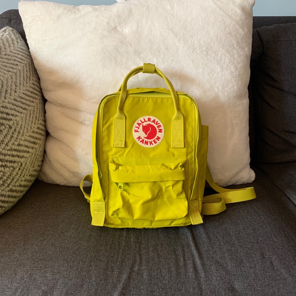 Fjallraven Kanken Mini Backpack